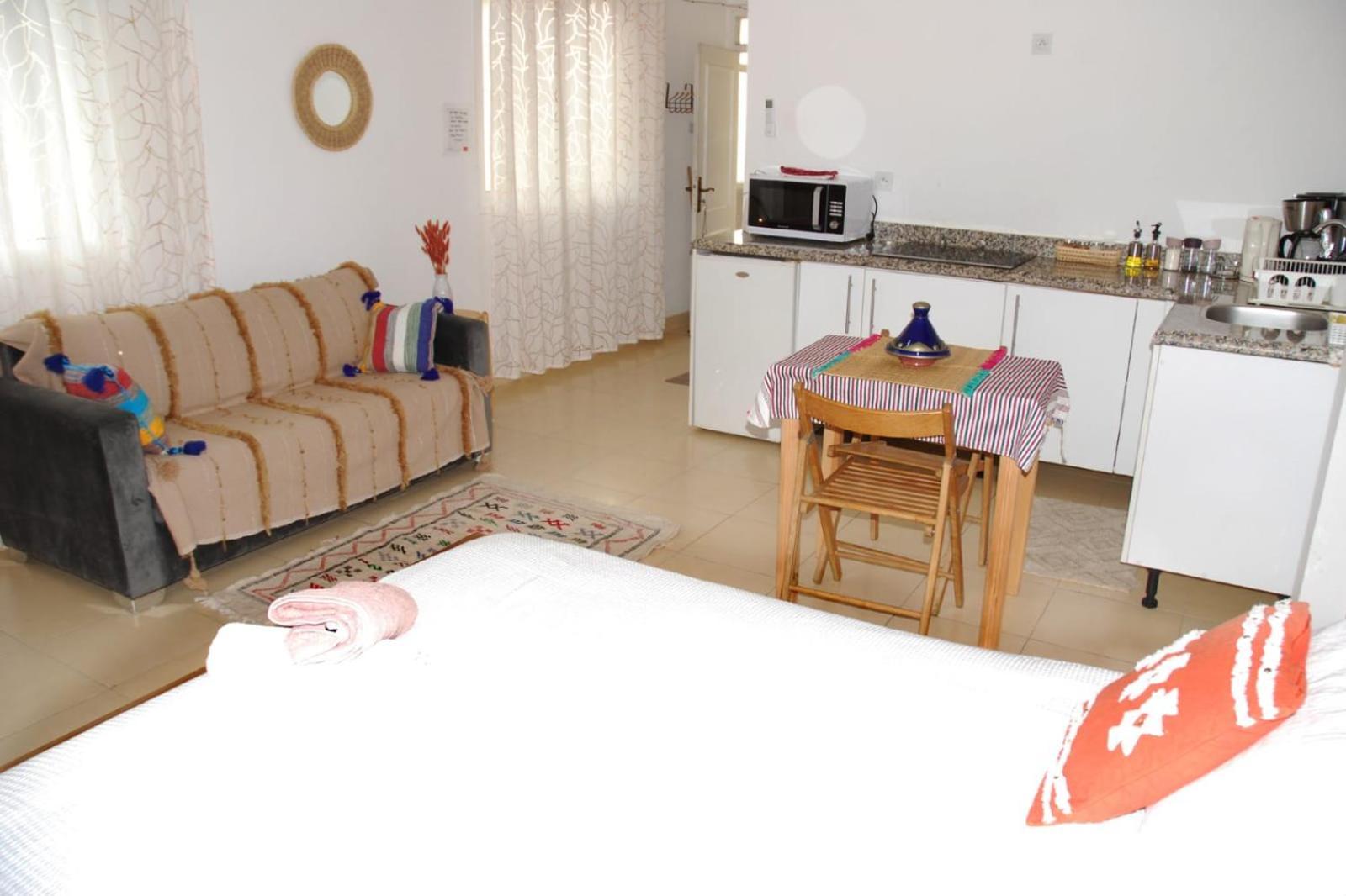 Studio Lumineux Avec Terrasse Tanger Kültér fotó